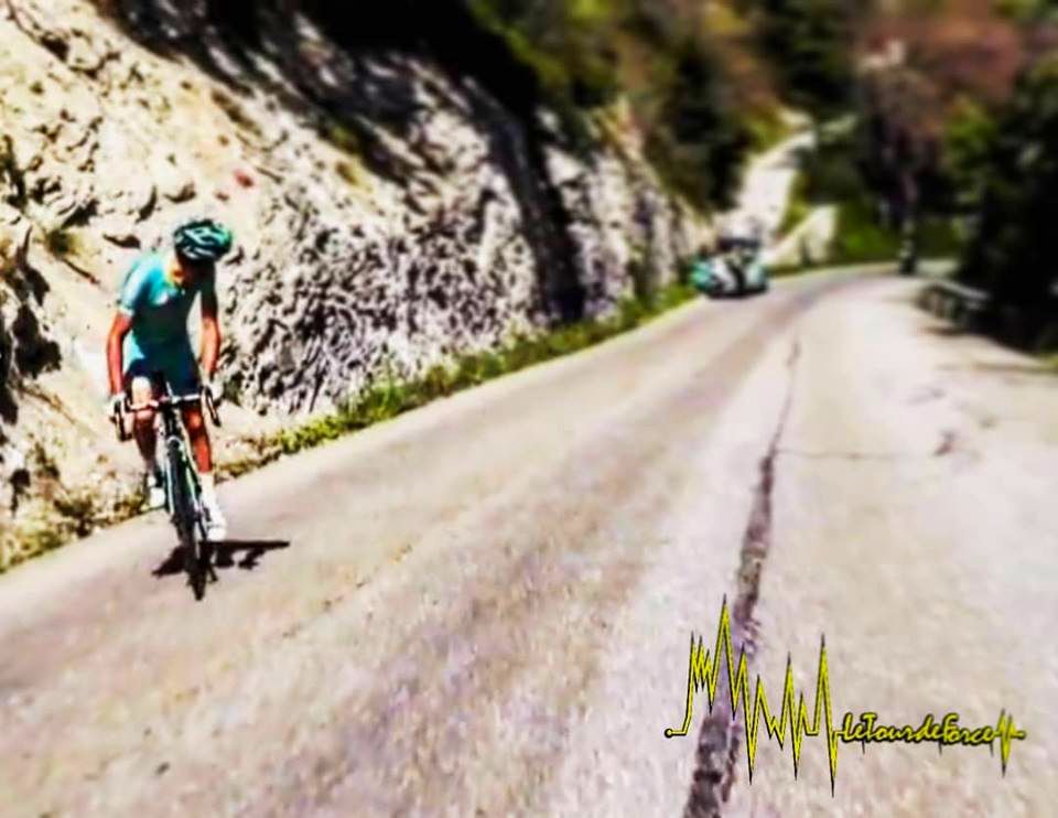 Michele Scarponi asletta Vincenzo Nibali nella tappa Pinerolo Risoul  del Giro d'Italia 2016