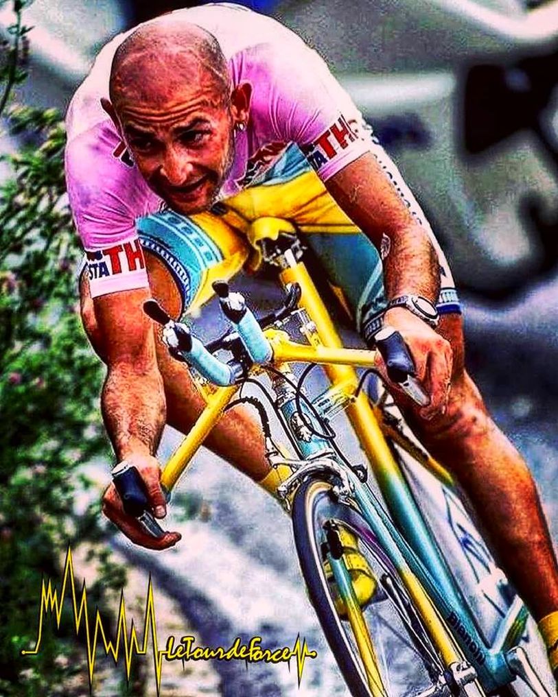 Marco pantani, il Pirata, il sogno diventa realtà al Giro d'Italia 1998, grazie all'impresa a Plan di Monte Campione davanti a Pavel Tonkov